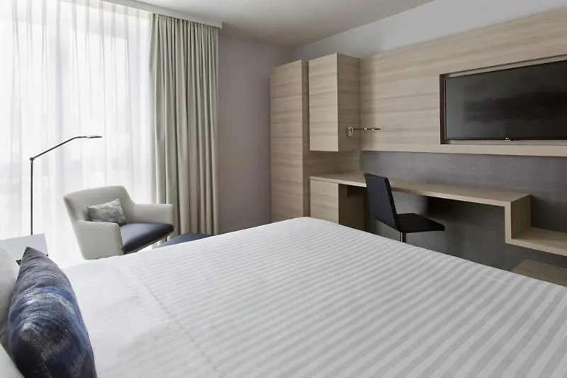 Hotel Courtyard By Marriott Oberpfaffenhofen Munich South Gilching