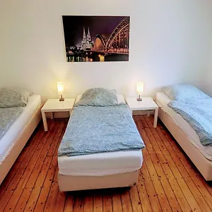 https://apartment-koln-weidenpesch.topcolognehotels.com