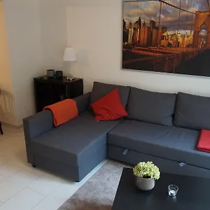 https://haus-lullmann.hotelsinbremen.net