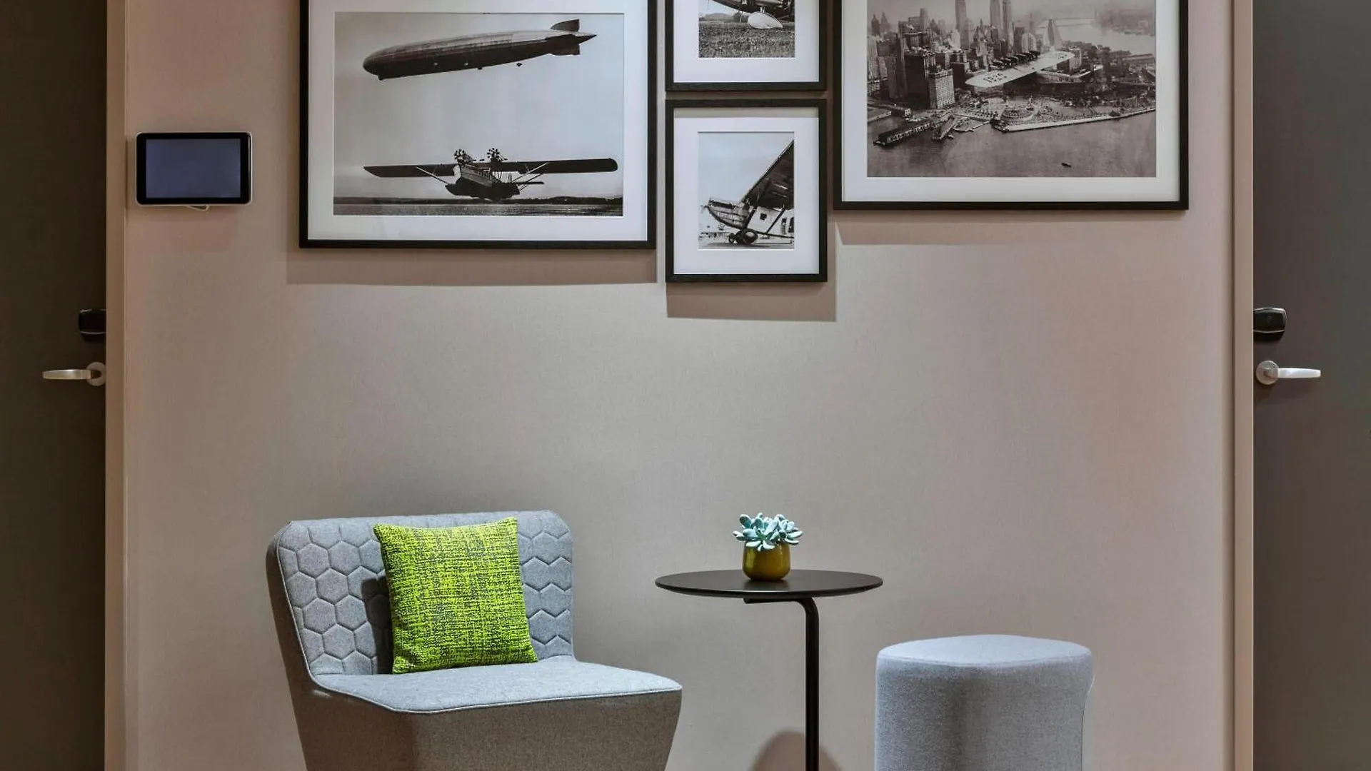Courtyard By Marriott Oberpfaffenhofen Munich South Hotel Gilching