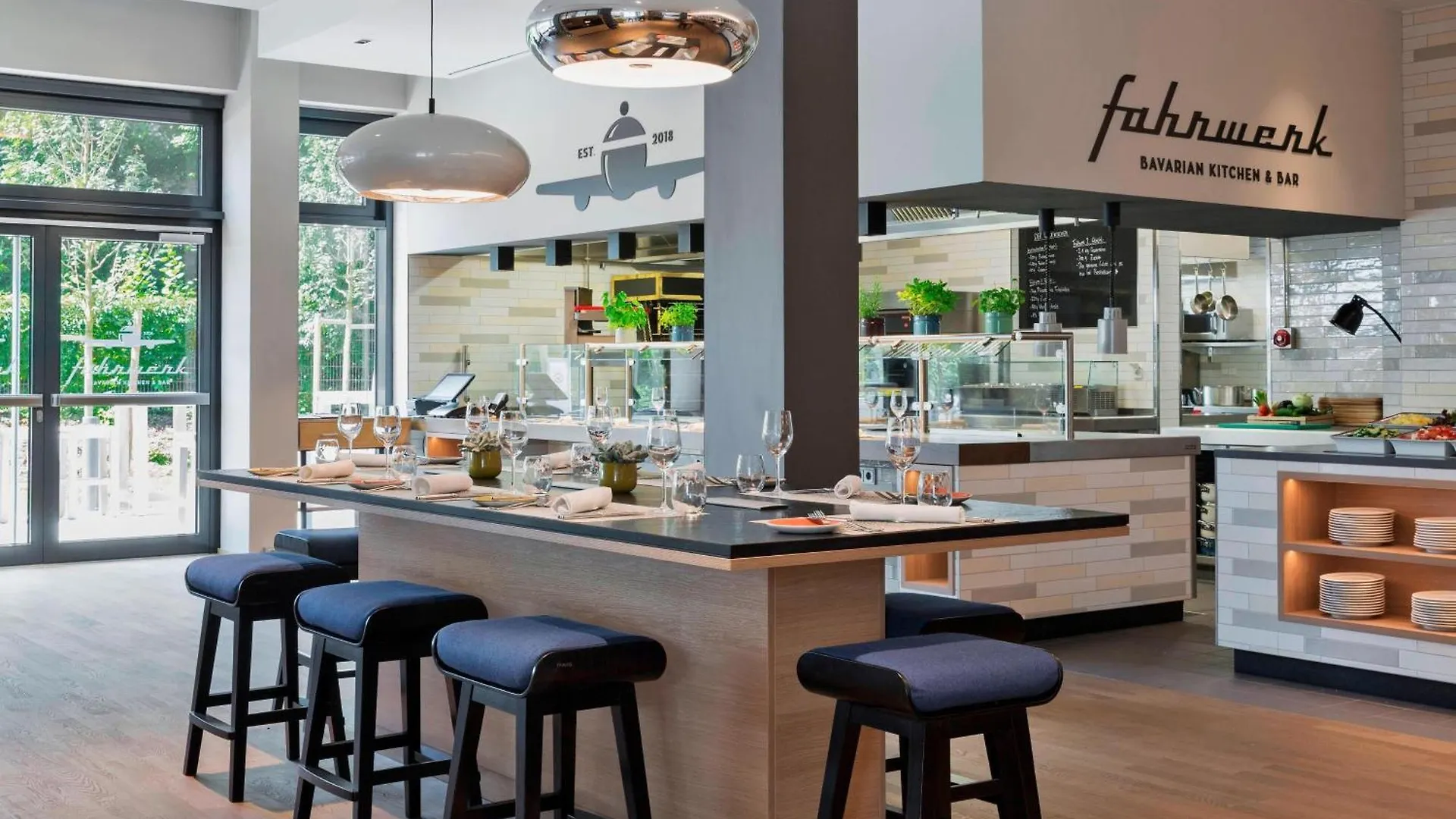 ****  Courtyard By Marriott Oberpfaffenhofen Munich South Hotel Gilching Germany